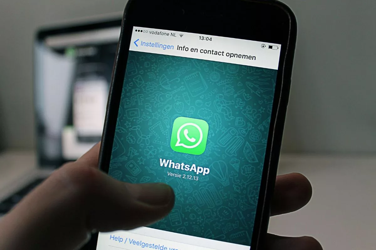 Nunca forneça o código de segurança recebido por SMS ou e-mail, mesmo que a solicitação pareça legítima