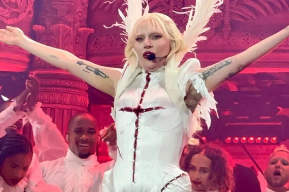 Lady Gaga inspirou-se em Carl Bean para fazer a música 'Born This Way'
