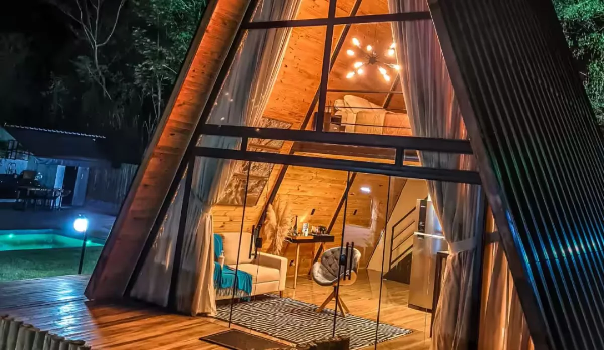Cabana aconchegante fica próxima a cachoeiras em Campo Grande