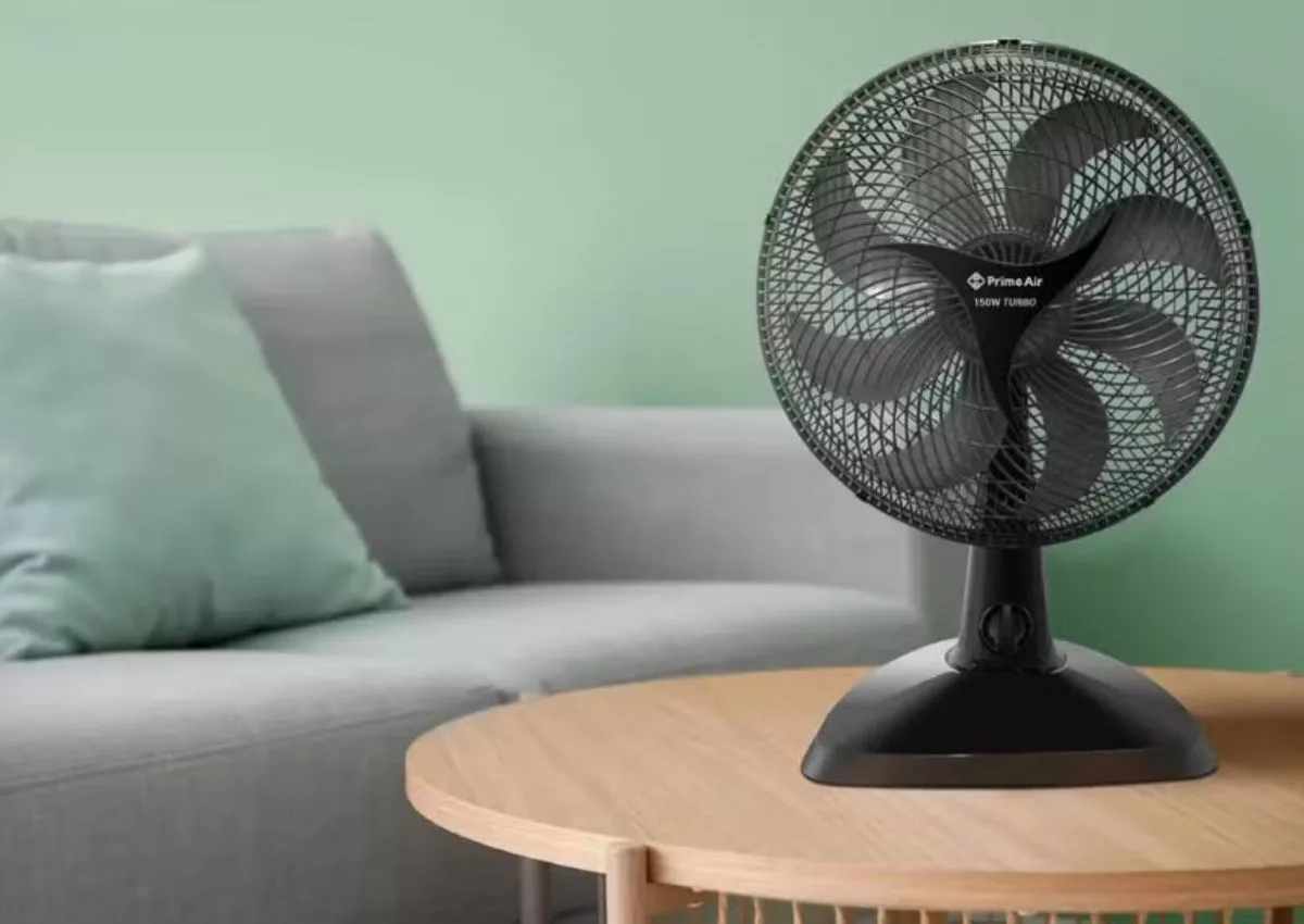 Ventilador é um dos meios mais eficazes de refrescar o ambiente em dias de extremo calor