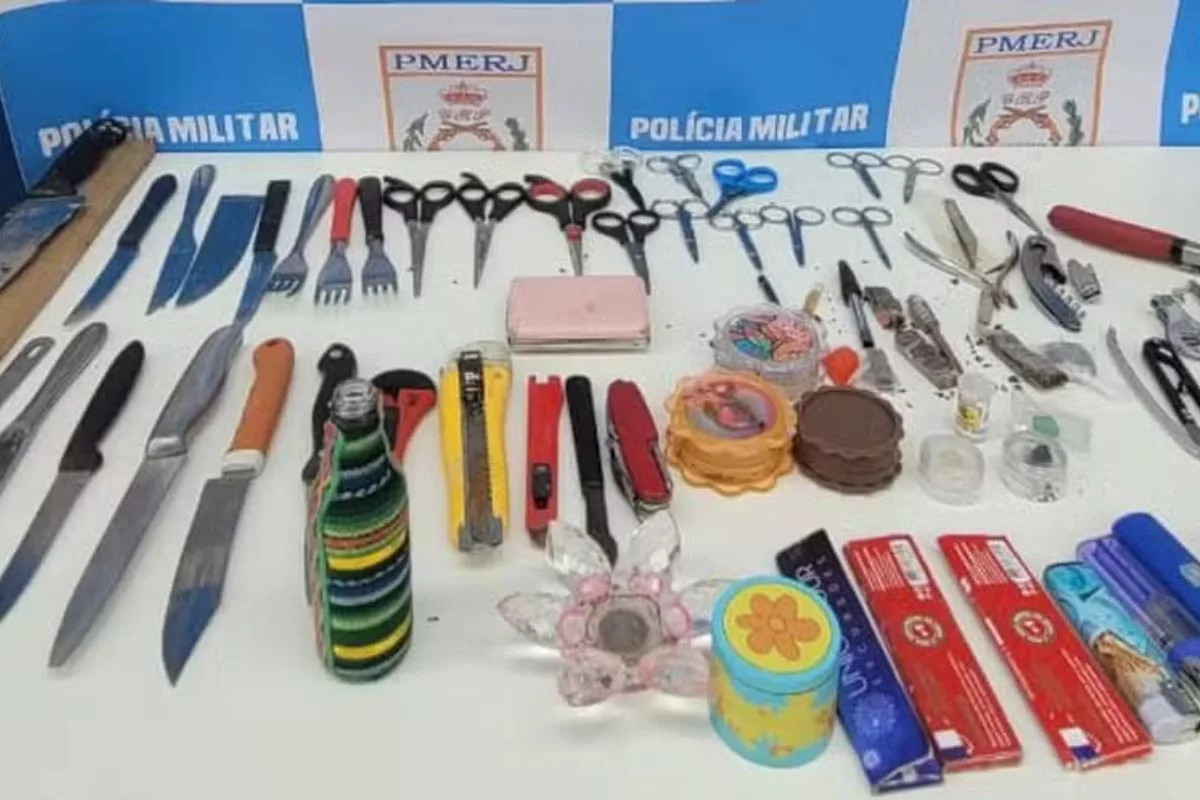 Megablocos de carnaval: Polícia apreende 80 objetos perfurocortantes