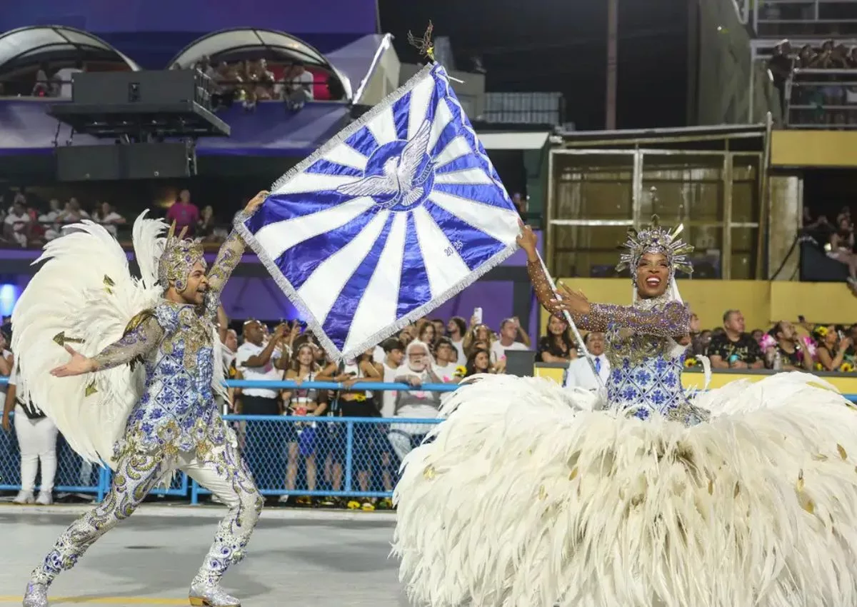 Desfile das Escolas de Samba é um marco do Carnaval do Rio